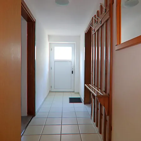 Cozy With Garden, Cleaning Included דירה